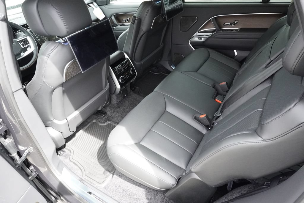 New 2026 Land Rover Range Rover Long Wheelbase Autobiography AWD/4WD image 29