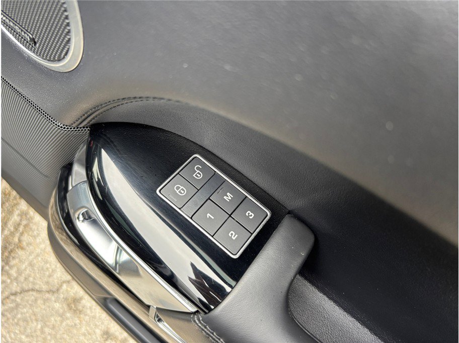 Used 2016 Land Rover Range Rover Supercharged image 49