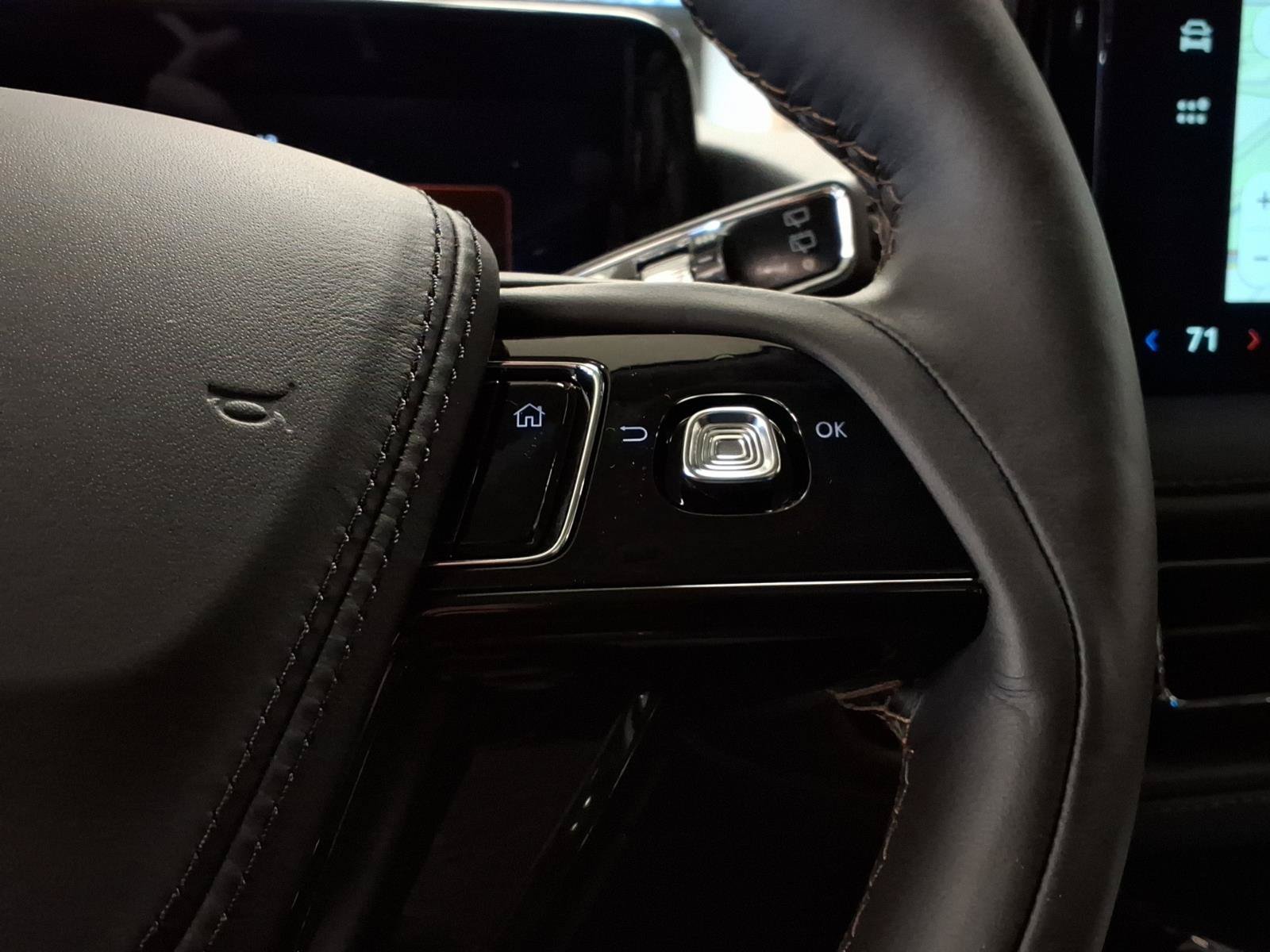 New 2026 Lincoln Aviator Reserve w/ Illumination Package AWD/4WD image 21