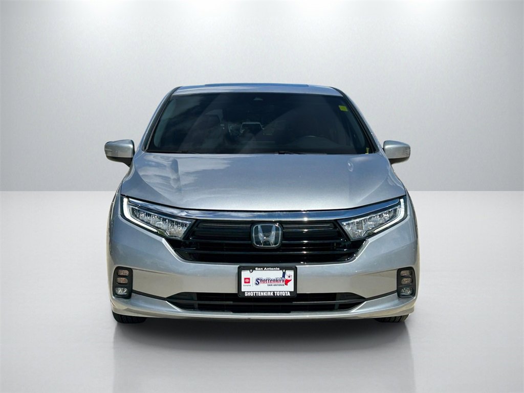 Used 2024 Honda Odyssey EX-L image 2