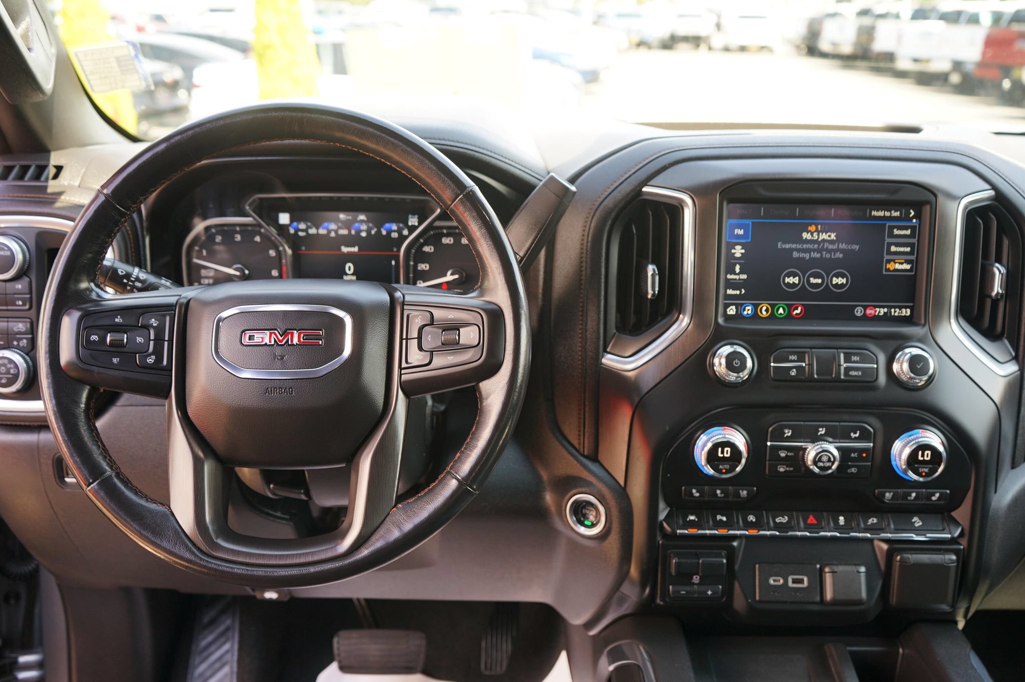 Used 2020 GMC Sierra 1500 AT4 w/ AT4 Premium Package AWD/4WD image 18
