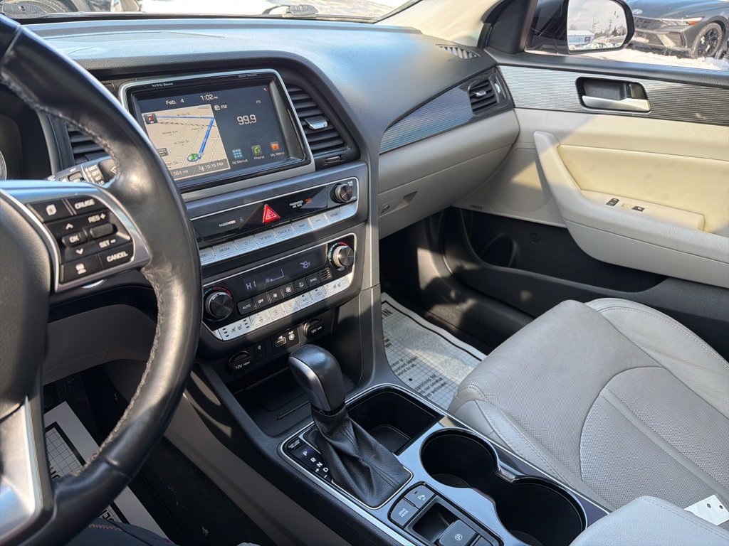 Used 2018 Hyundai Sonata Limited w/ Ultimate Package 07 image 30