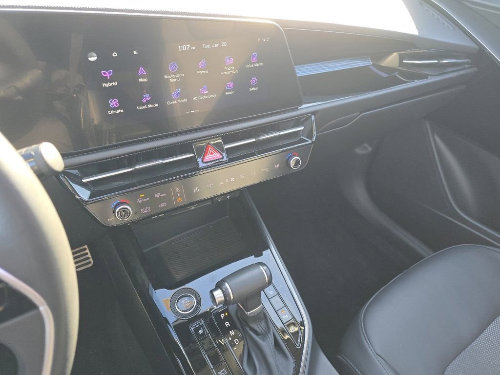 Used 2023 Kia Niro EX Touring image 27