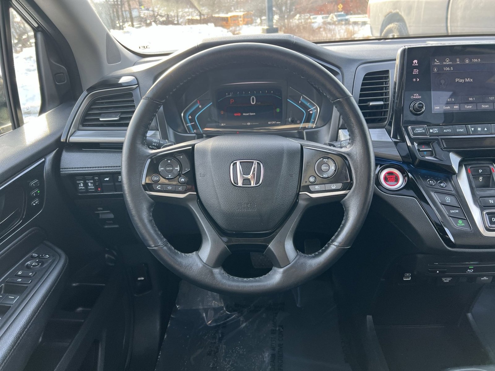 Used 2023 Honda Odyssey Elite image 16