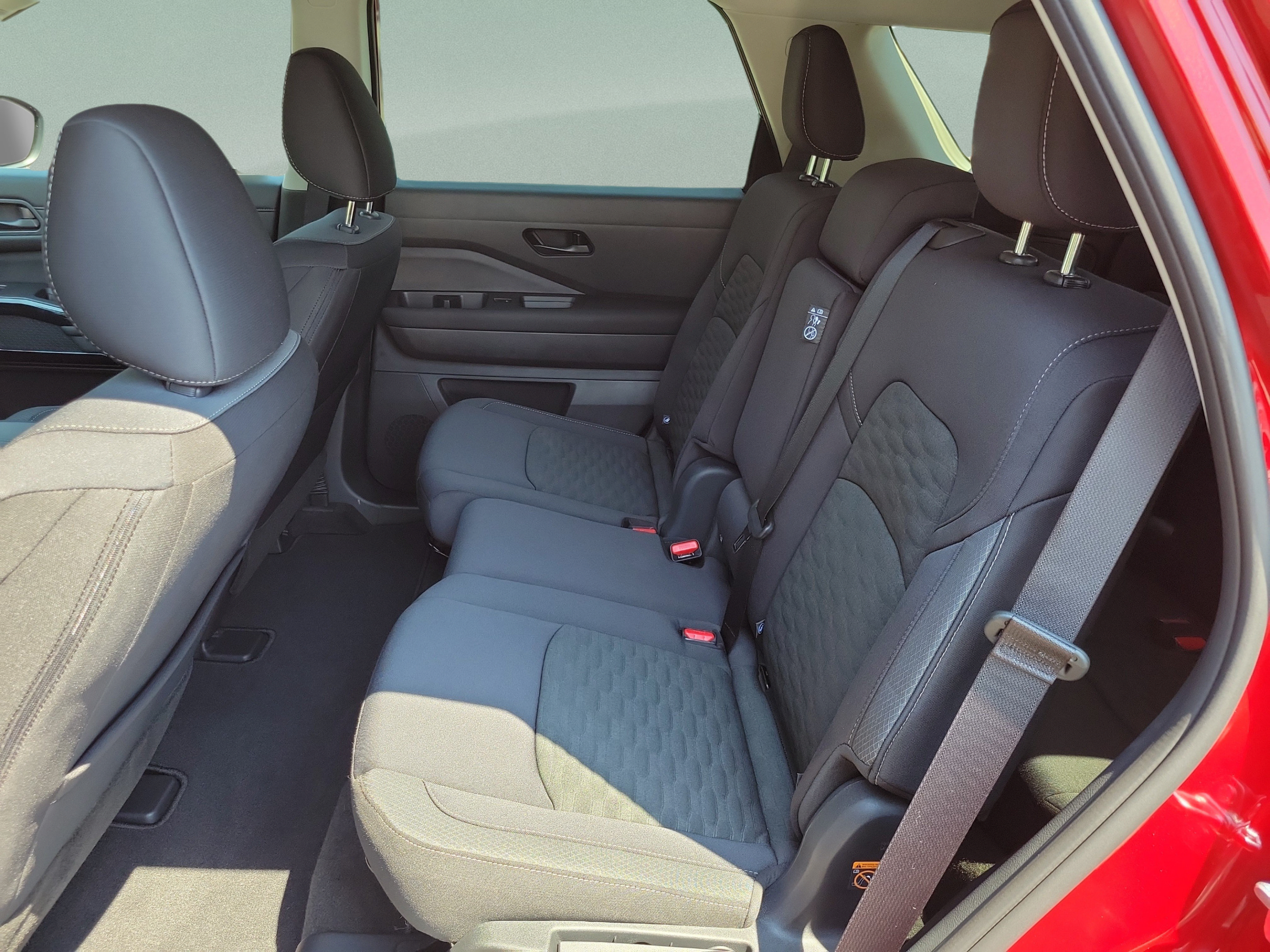 New 2026 Nissan Pathfinder SV w/ Cargo Package FWD image 11