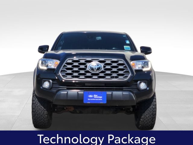 Used 2021 Toyota Tacoma TRD Off-Road w/ Technology Package AWD/4WD image 3