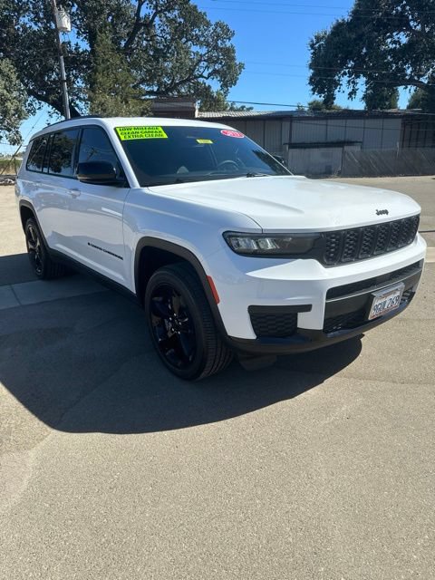Used 2023 Jeep Grand Cherokee L Laredo
