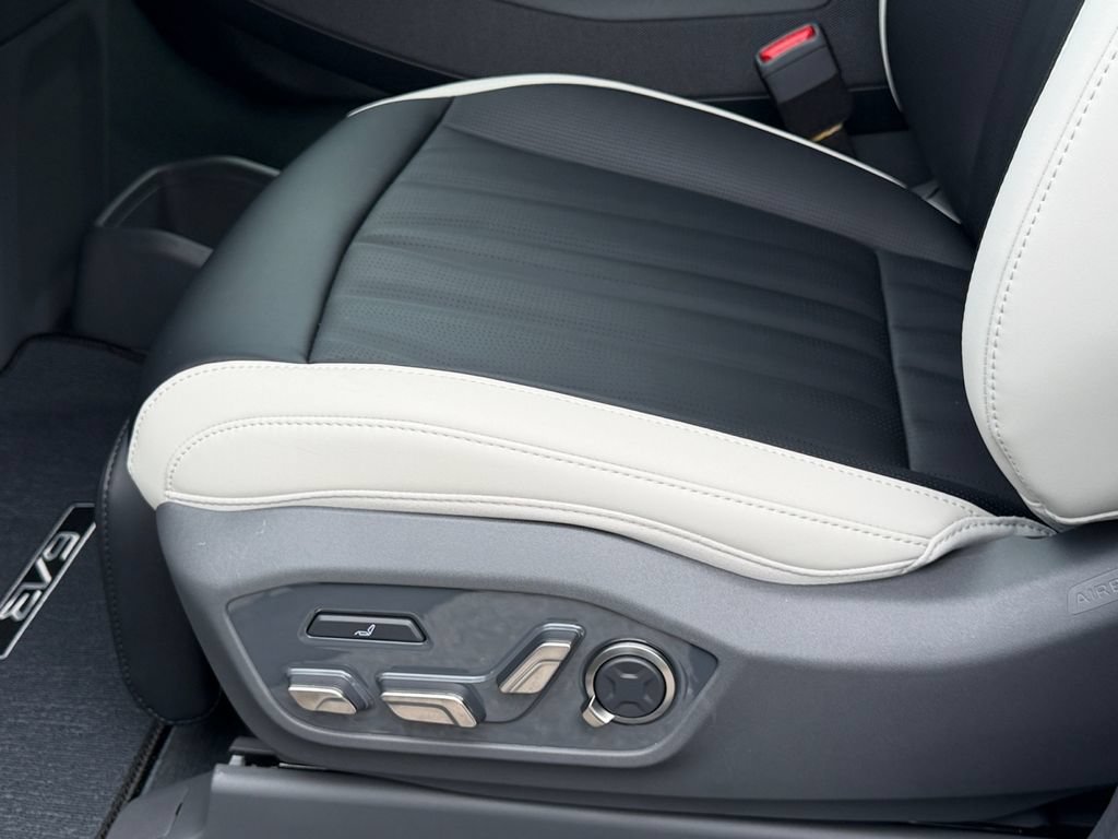 New 2026 Kia EV9 GT-Line AWD/4WD image 15