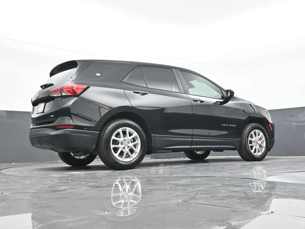 Used 2024 Chevrolet Equinox LS AWD/4WD image 41