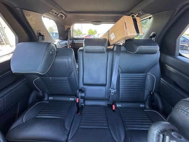 Used 2019 Land Rover Discovery HSE Luxury AWD/4WD image 32
