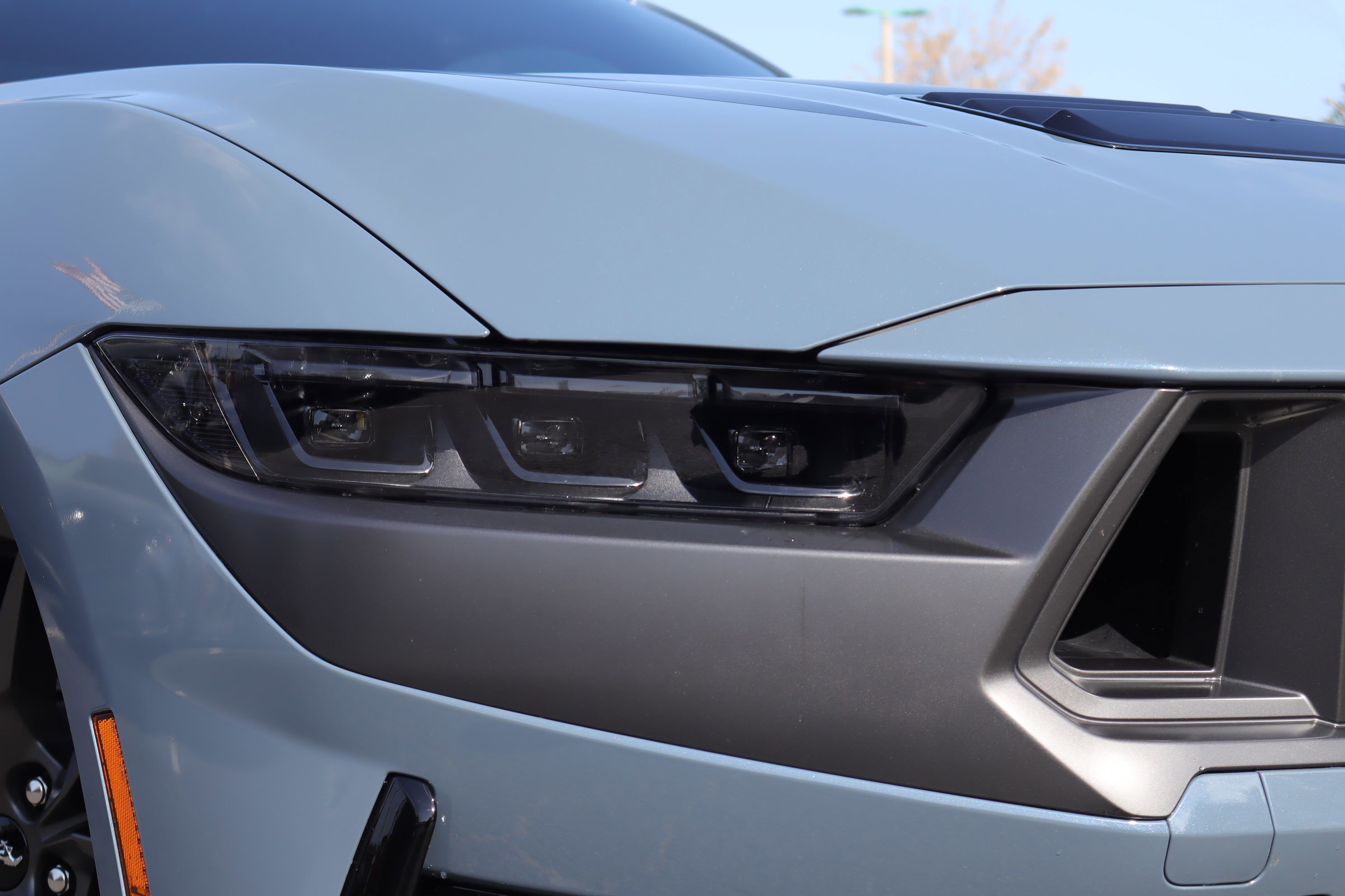 Used 2025 Ford Mustang Dark Horse image 32