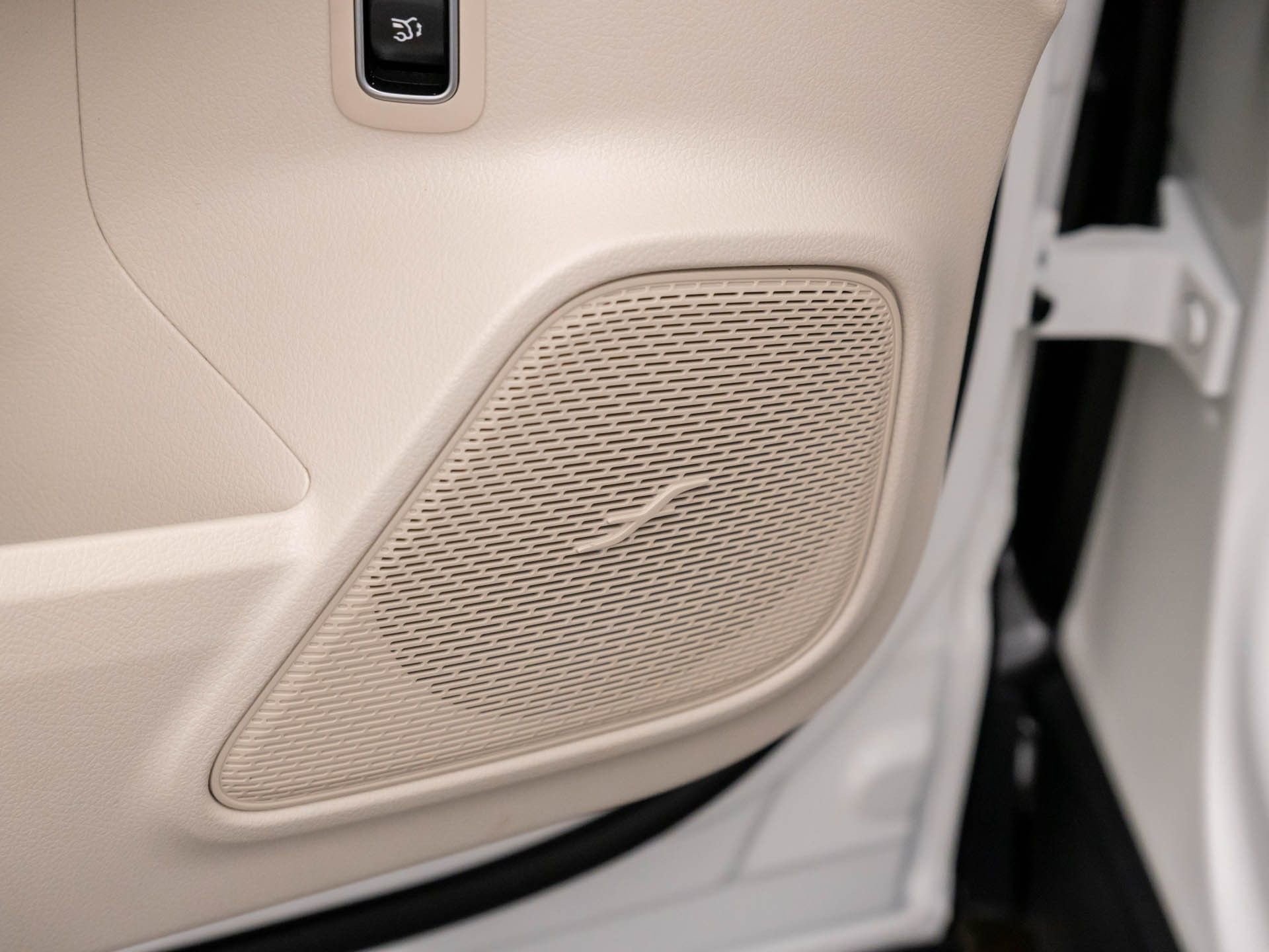 New 2026 Mercedes-Benz GLA 250 4MATIC image 16