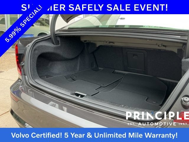 Certified 2024 Volvo S60 T8 Plus AWD/4WD image 14