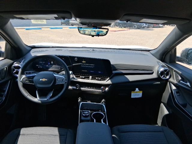 New 2026 Chevrolet Equinox LT w/ Safety and Technology Package FWD image 13