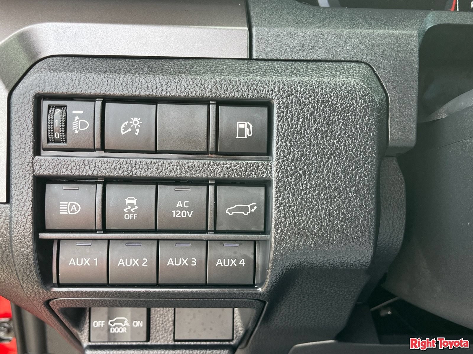 Certified 2026 Toyota 4Runner TRD Off-Road Premium w/ Tow Technology Package AWD/4WD image 33