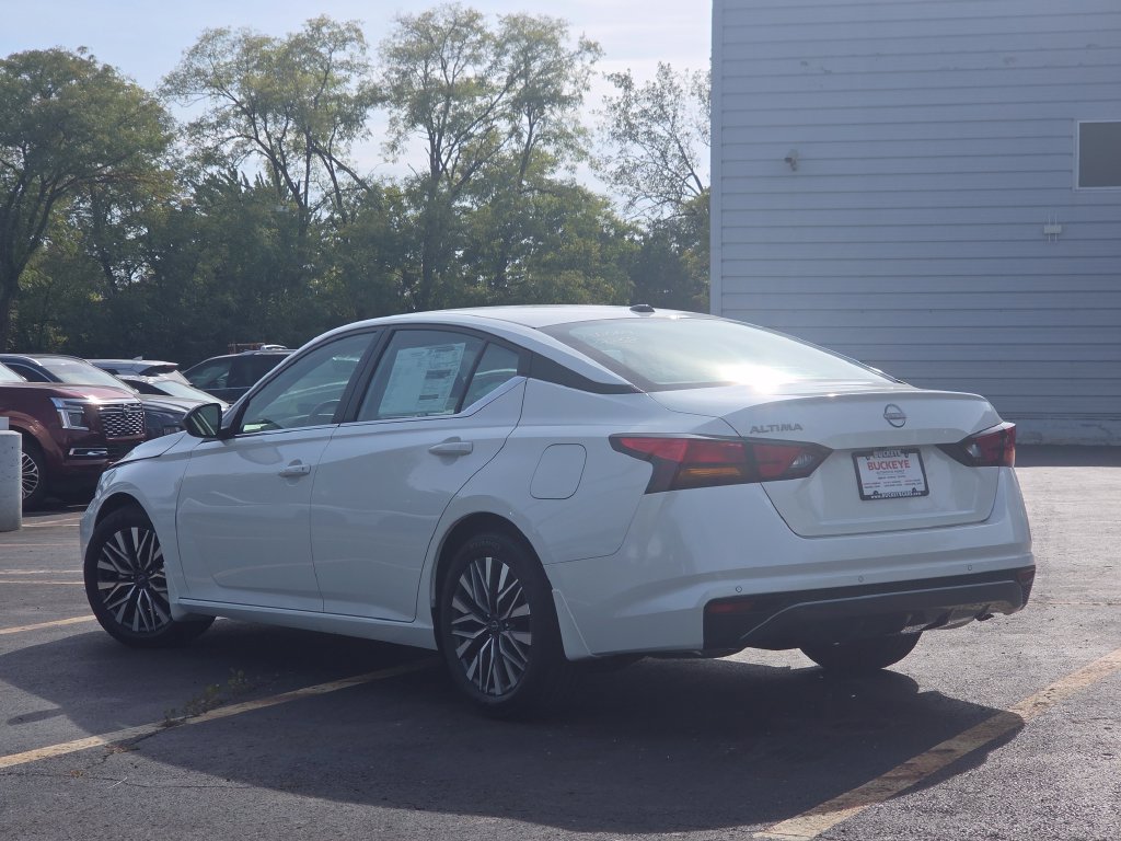 New 2026 Nissan Altima 2.5 SV FWD image 17