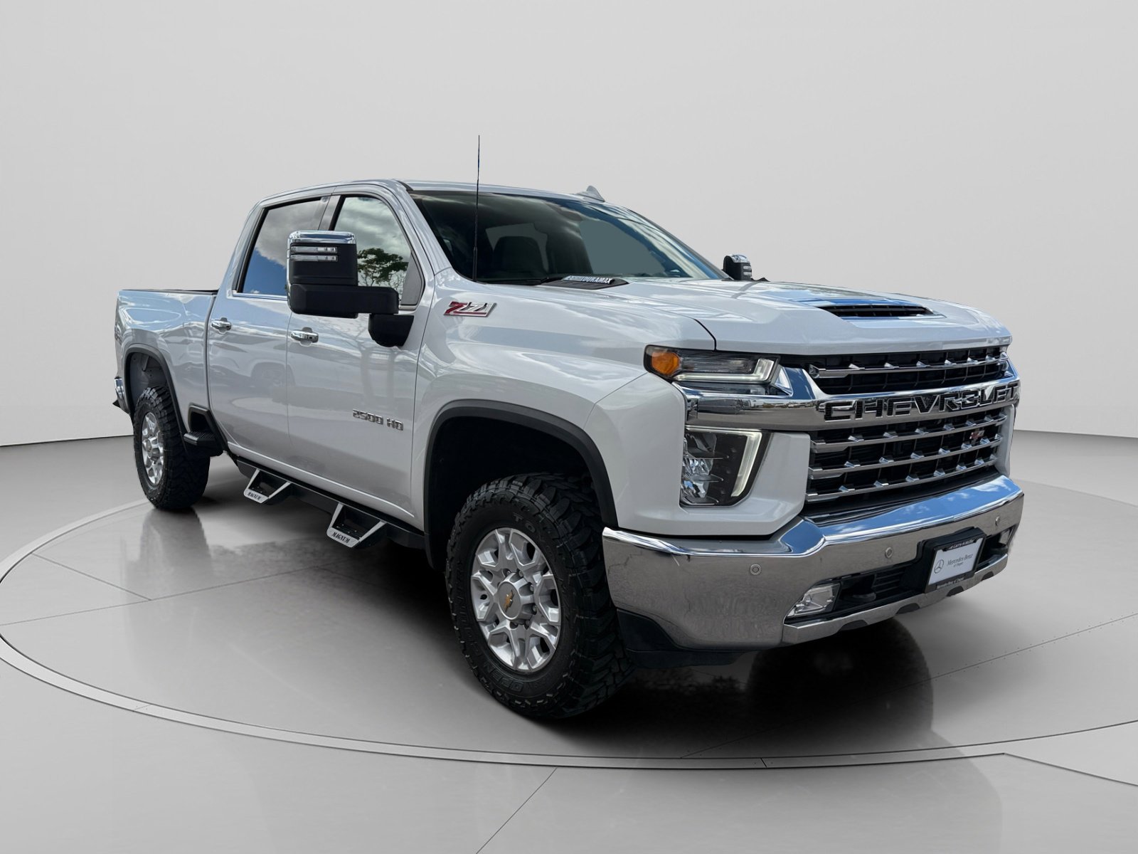 Used 2022 Chevrolet Silverado 2500 LTZ w/ LTZ Convenience Package image 7
