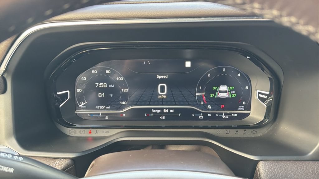 Used 2022 GMC Yukon XL Denali w/ Denali Premium Package RWD image 18