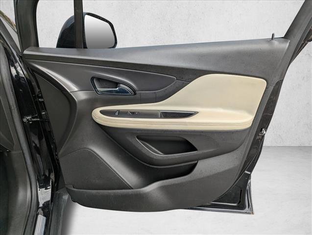 Used 2021 Buick Encore Preferred image 26