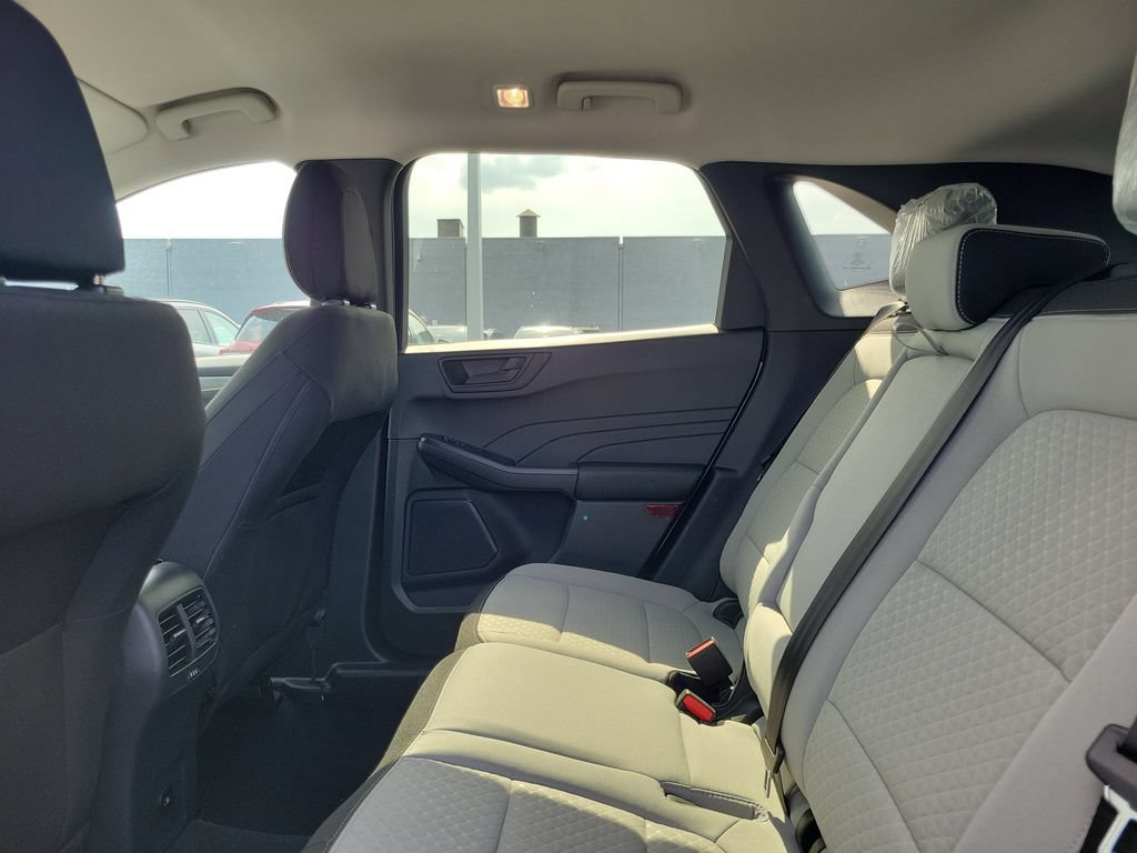 New 2026 Ford Escape Active w/ Cold Weather Package AWD/4WD image 14