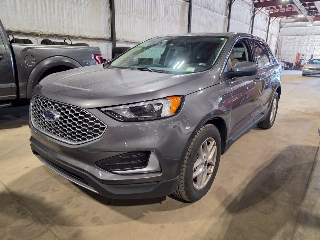 Used 2024 Ford Edge SEL AWD/4WD image 1