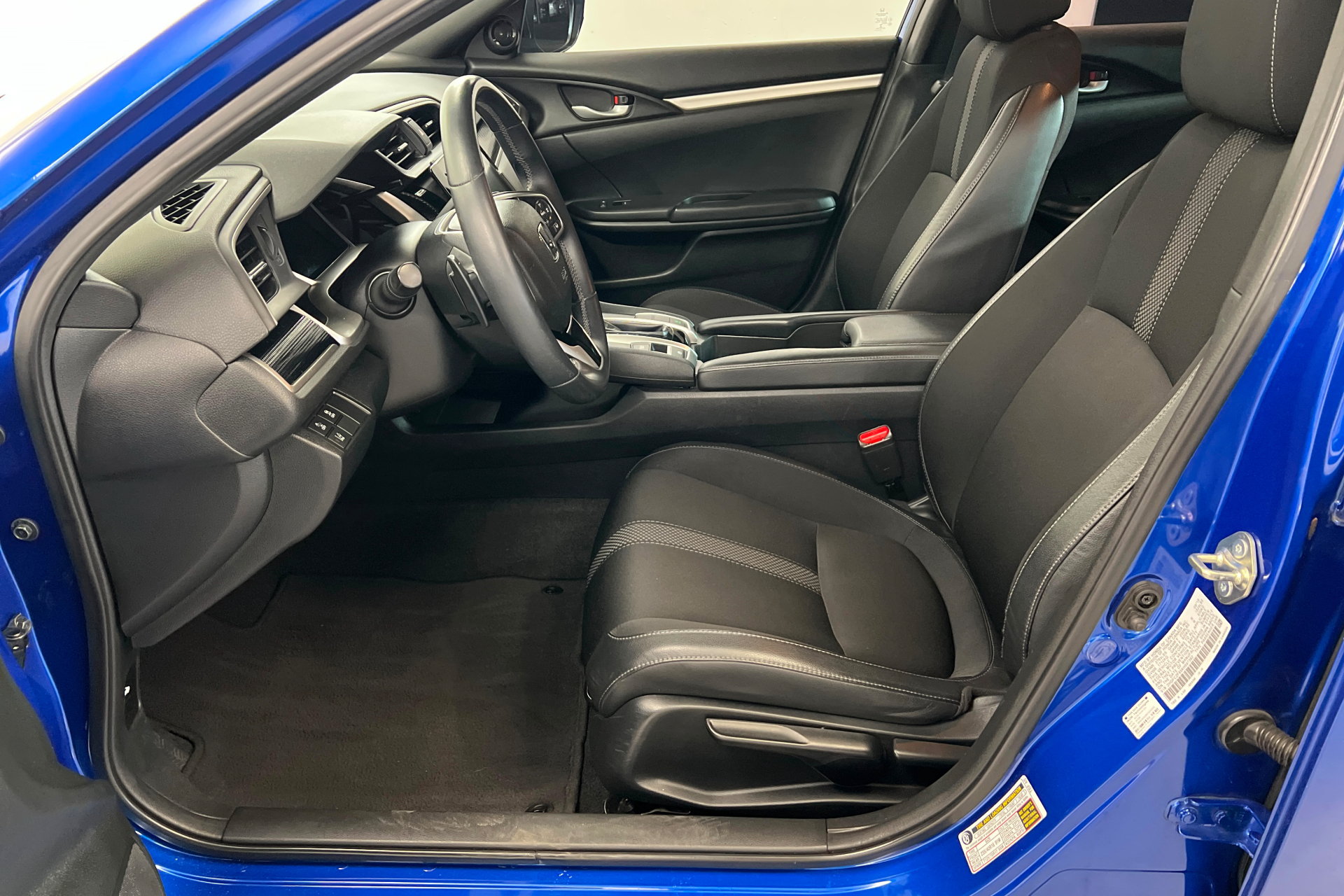 Used 2019 Honda Civic Sport image 18