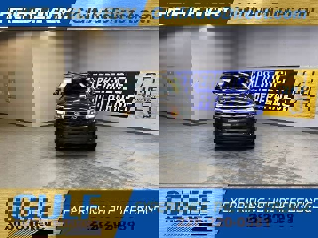 Used 2024 Ford Expedition Max XLT image 3