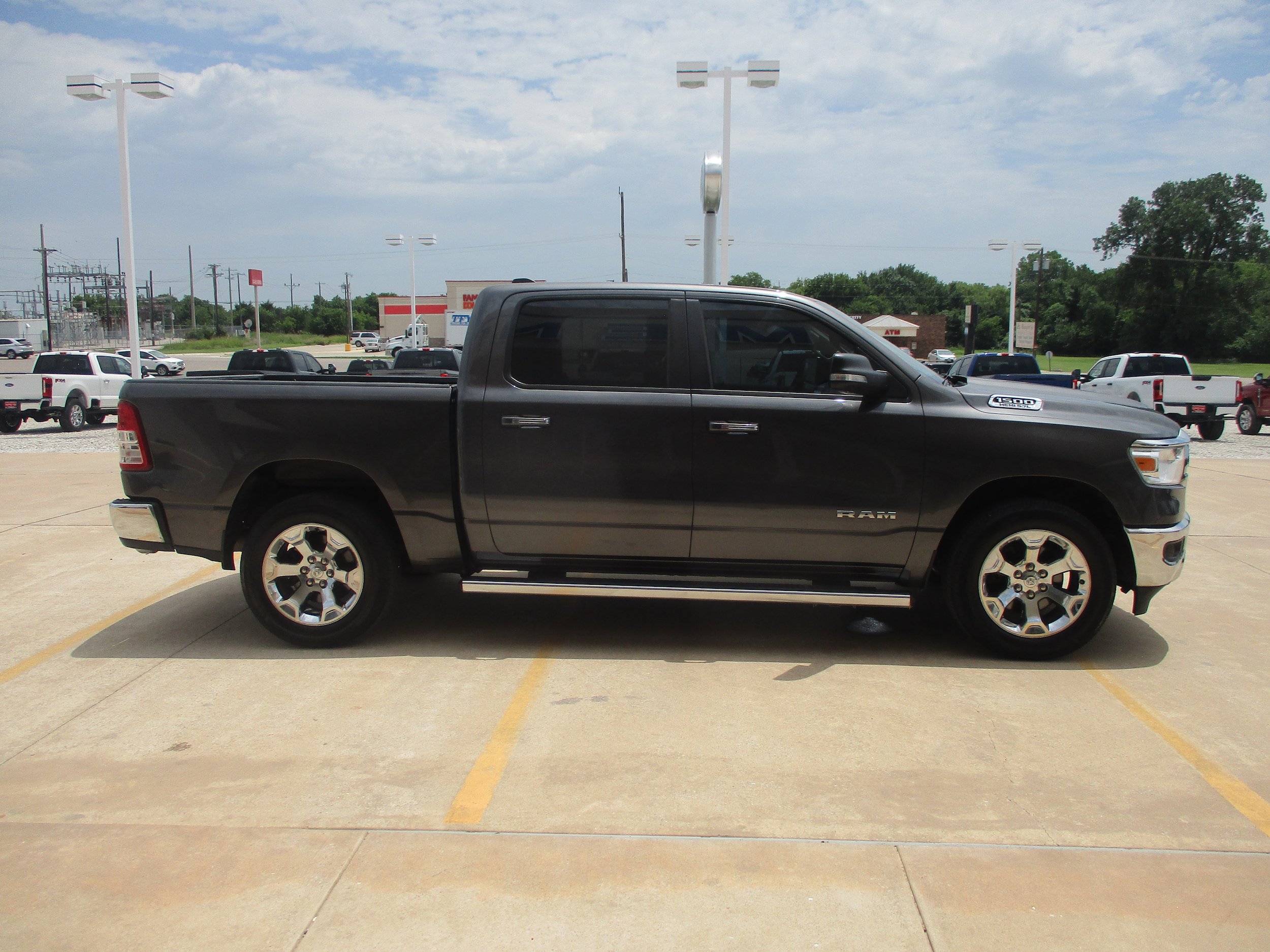 Used 2020 RAM 1500 Big Horn AWD/4WD image 7