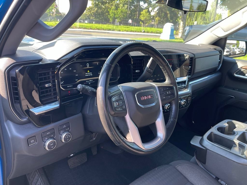 Certified 2023 GMC Sierra 1500 Elevation w/ LPO, Elevation Black Package AWD/4WD image 5