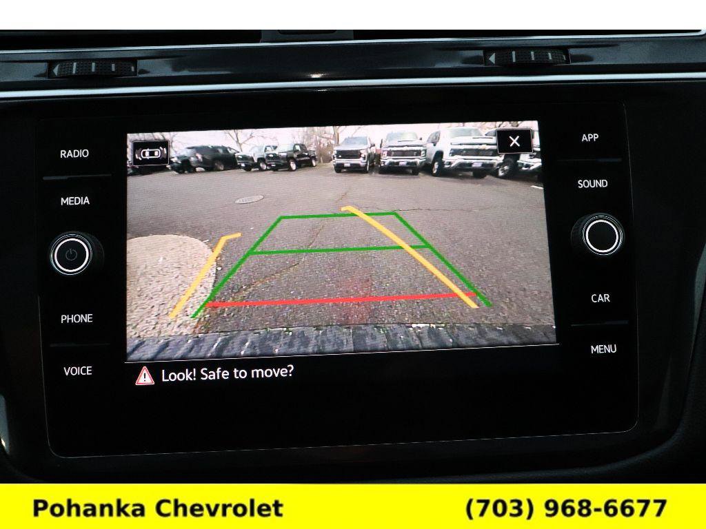 Used 2024 Volkswagen Tiguan SE R-Line image 16