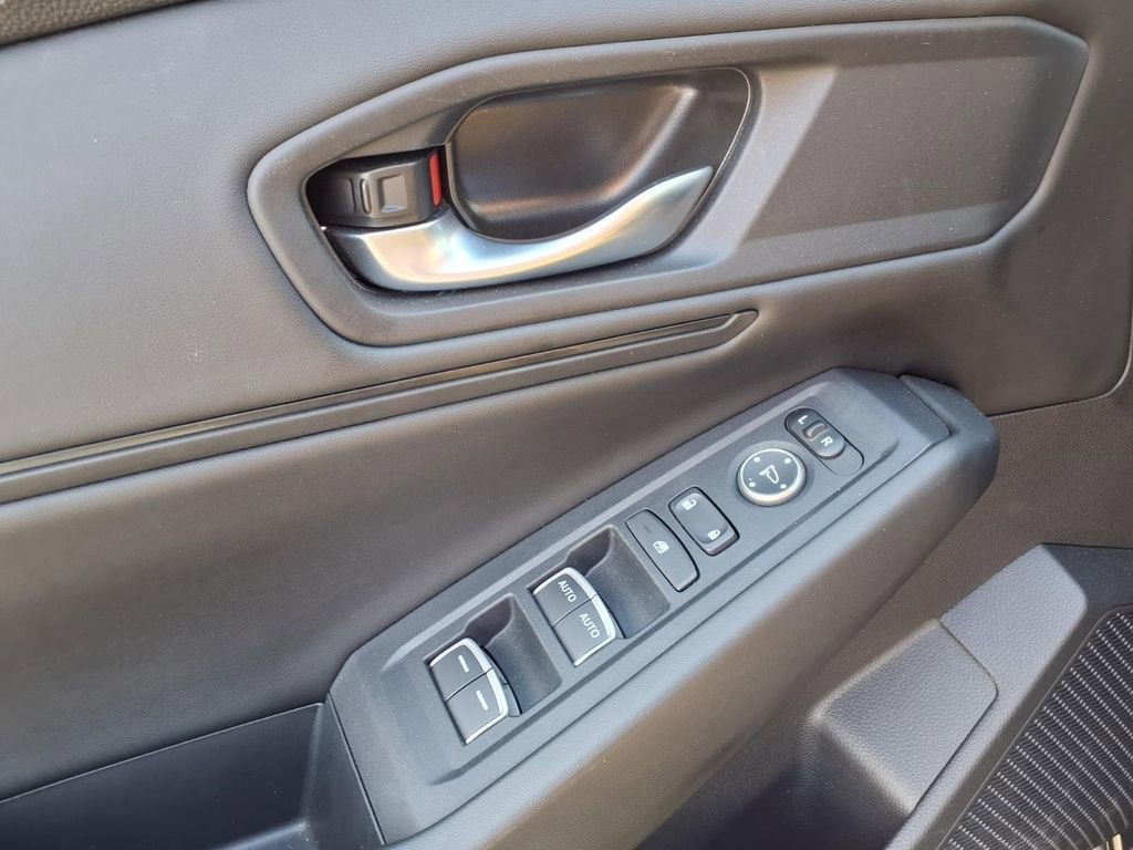 Used 2024 Honda Accord EX image 18
