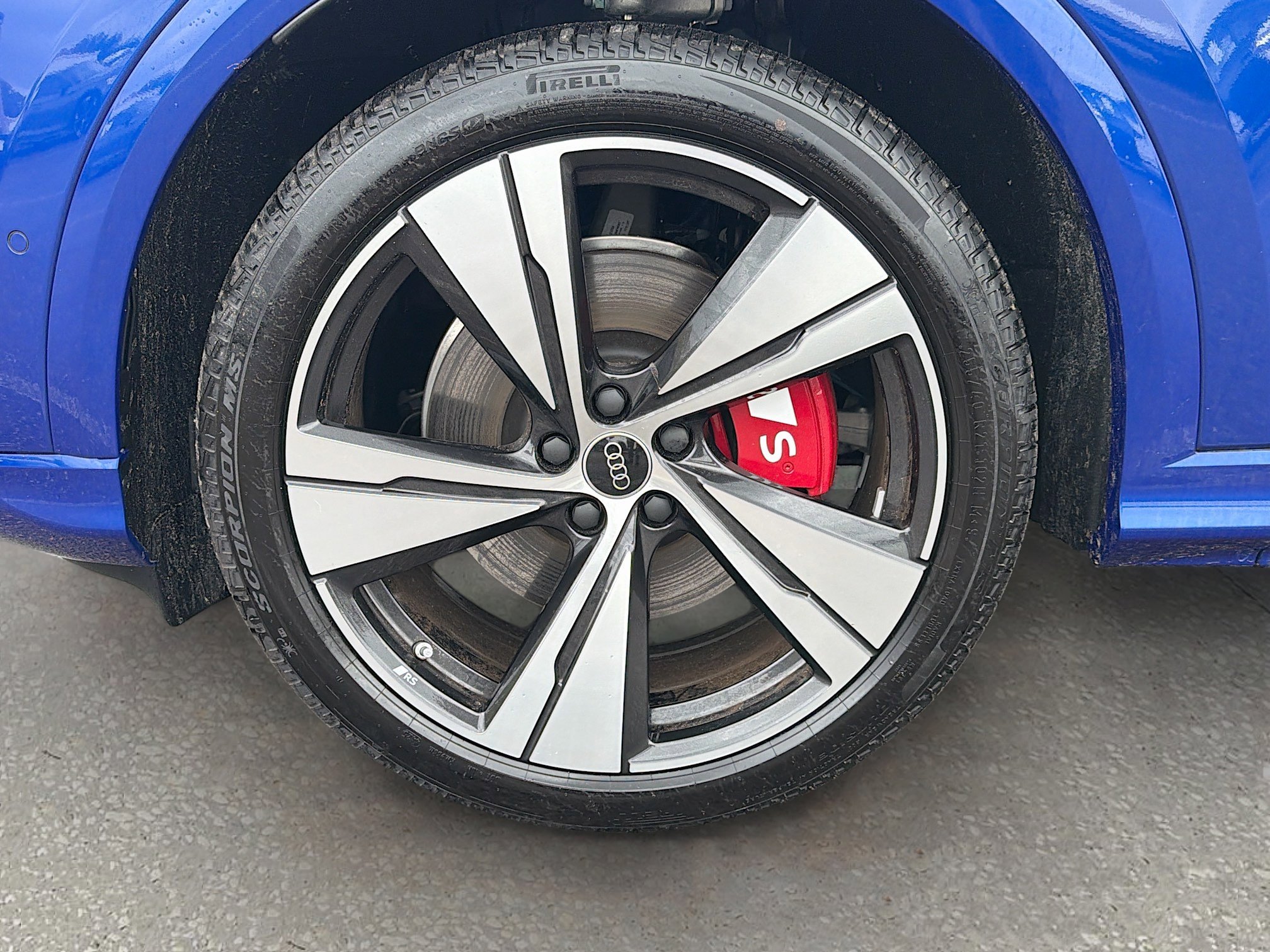 New 2025 Audi SQ5 Premium Plus image 41