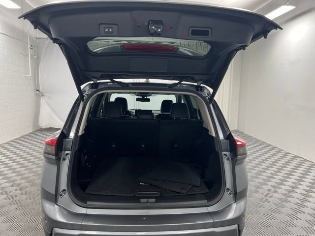 Used 2026 Nissan Rogue SL AWD/4WD image 8