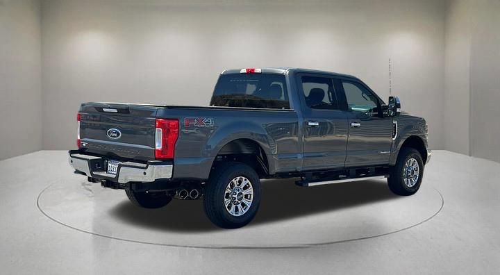 Certified 2018 Ford F250 XLT w/ XLT Premium Package AWD/4WD image 5