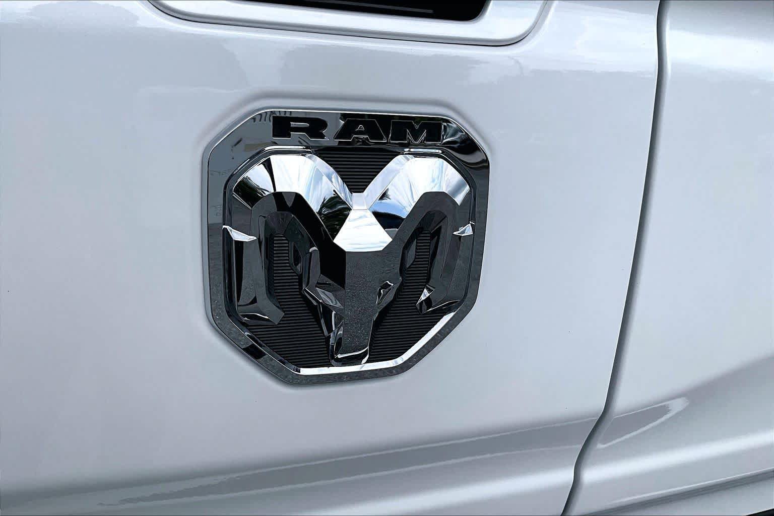 Used 2026 RAM 1500 Tungsten AWD/4WD image 31