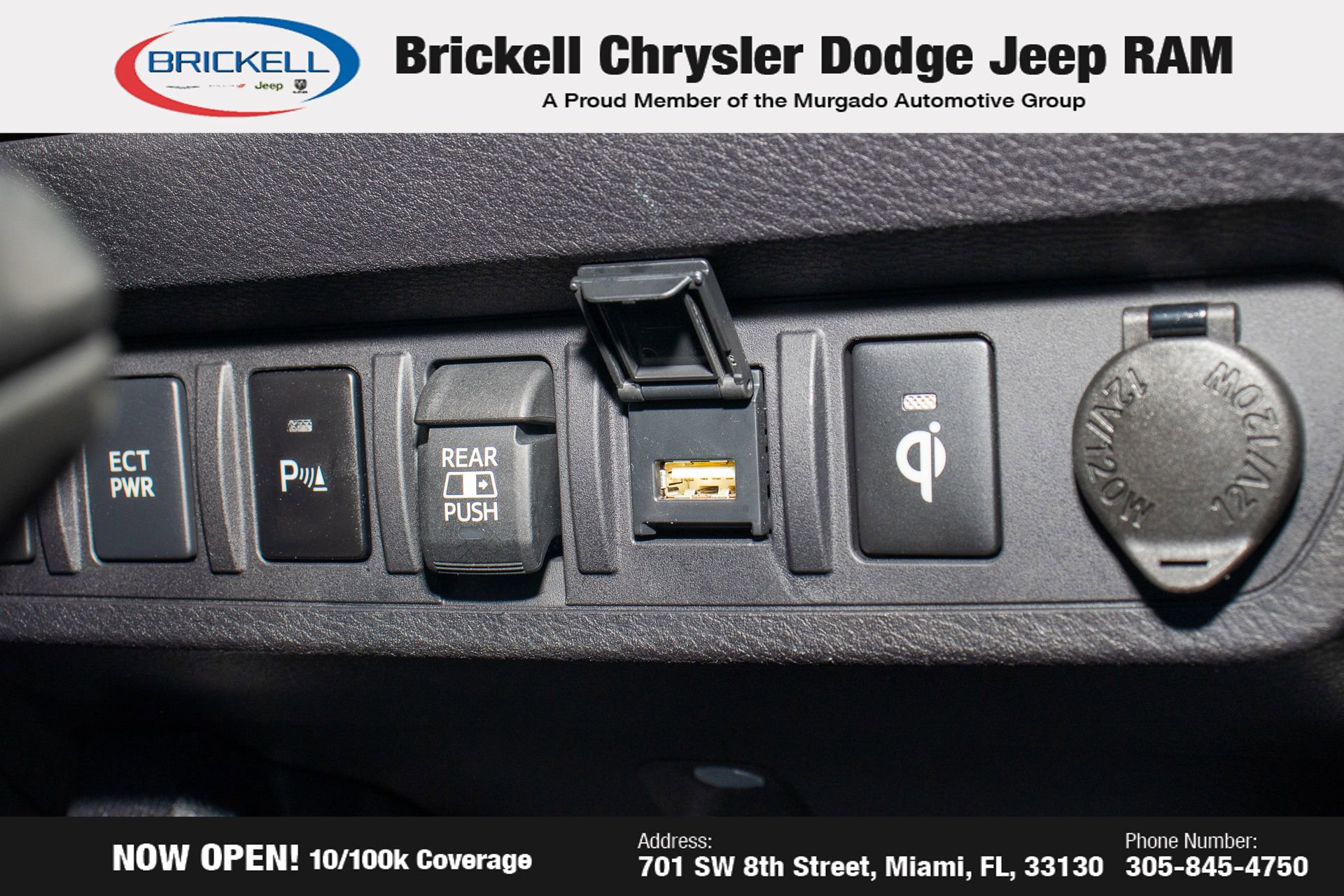 Used 2022 Toyota Tacoma TRD Sport w/ Technology Package image 22