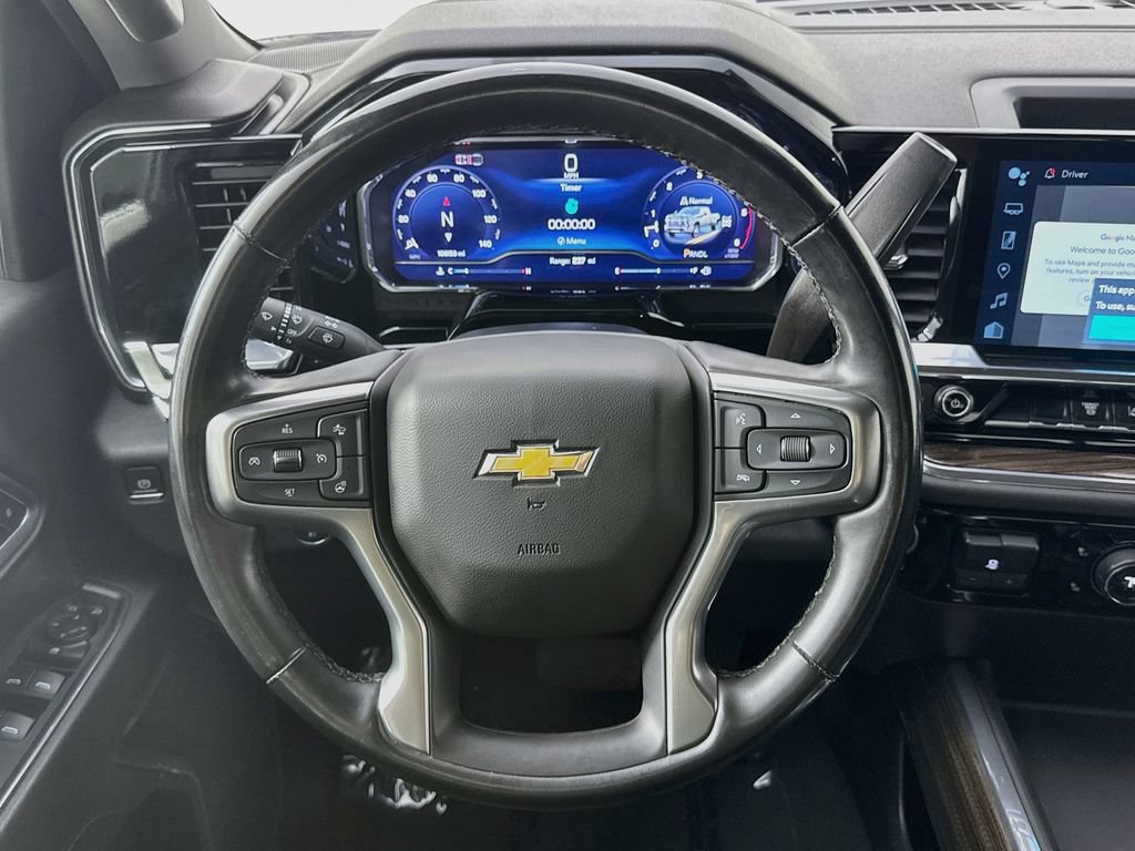 Used 2025 Chevrolet Silverado 3500 LT AWD/4WD image 13