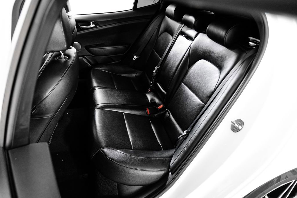 Used 2022 Kia Stinger GT-Line w/ Sun & Sound Package image 43