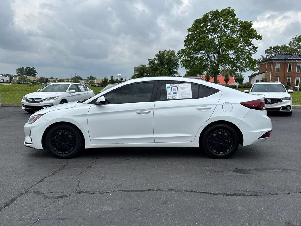Used 2020 Hyundai Elantra SE w/ Cargo Package (C1) FWD image 4