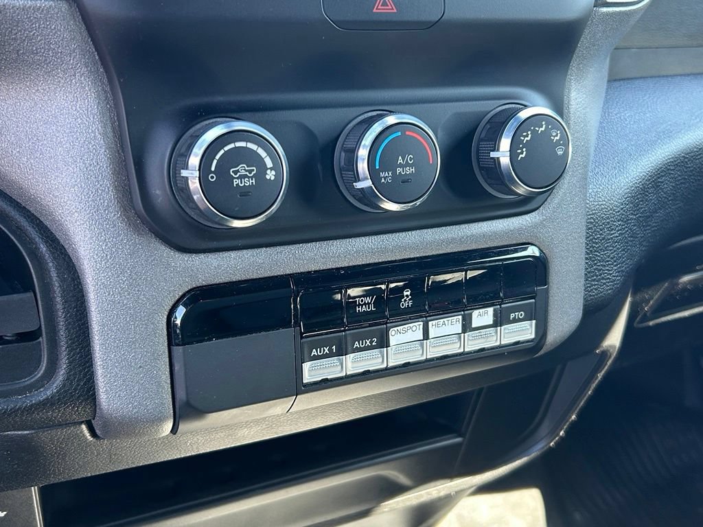 Used 2021 RAM 5500 Tradesman RWD image 19