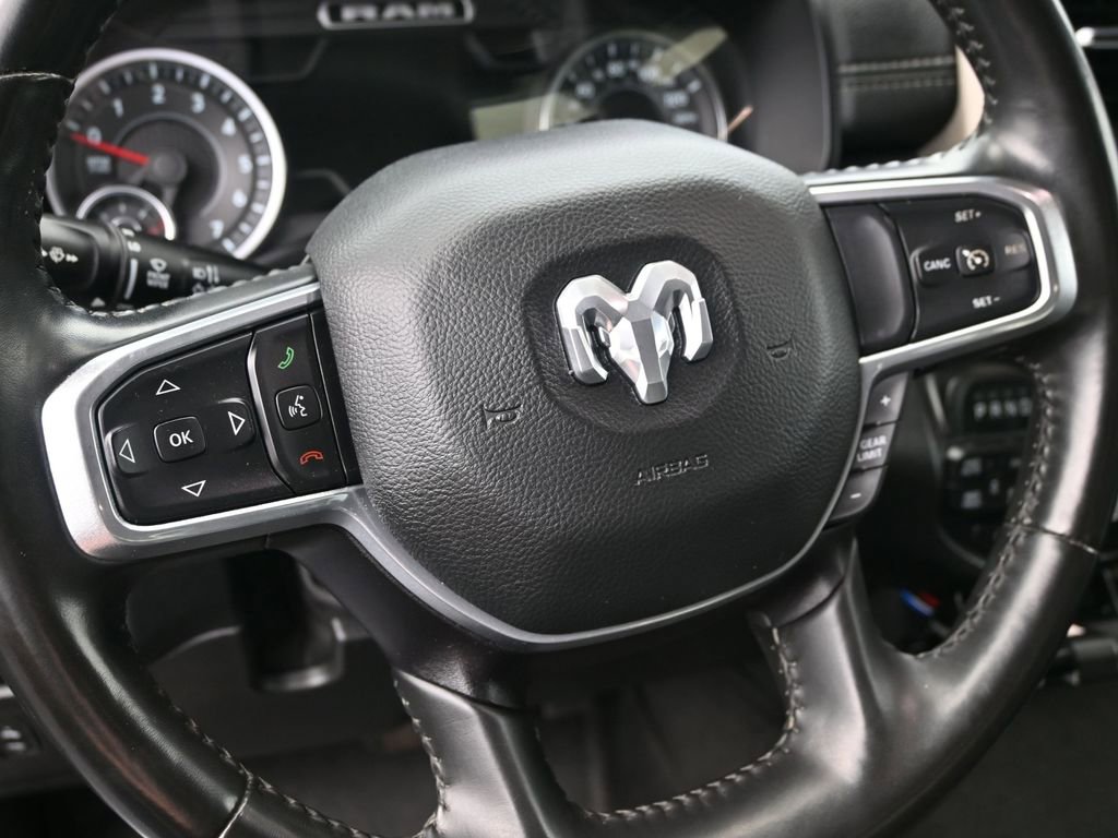 Used 2022 RAM 1500 Laramie AWD/4WD image 13