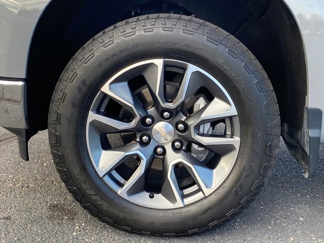 Certified 2024 Chevrolet Silverado 1500 LT image 23