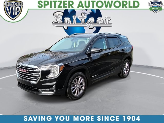 Used 2023 GMC Terrain SLT w/ LPO, Floor Liner Package FWD image 7