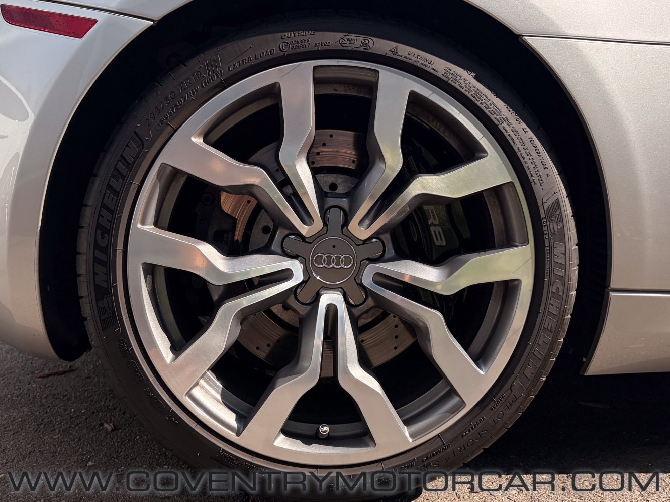 Used 2010 Audi R8 V10 AWD/4WD image 10