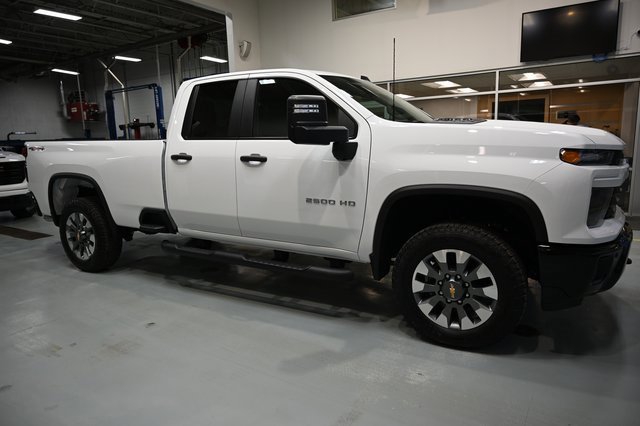 New 2026 Chevrolet Silverado 2500 Custom w/ Custom Value Package image 4