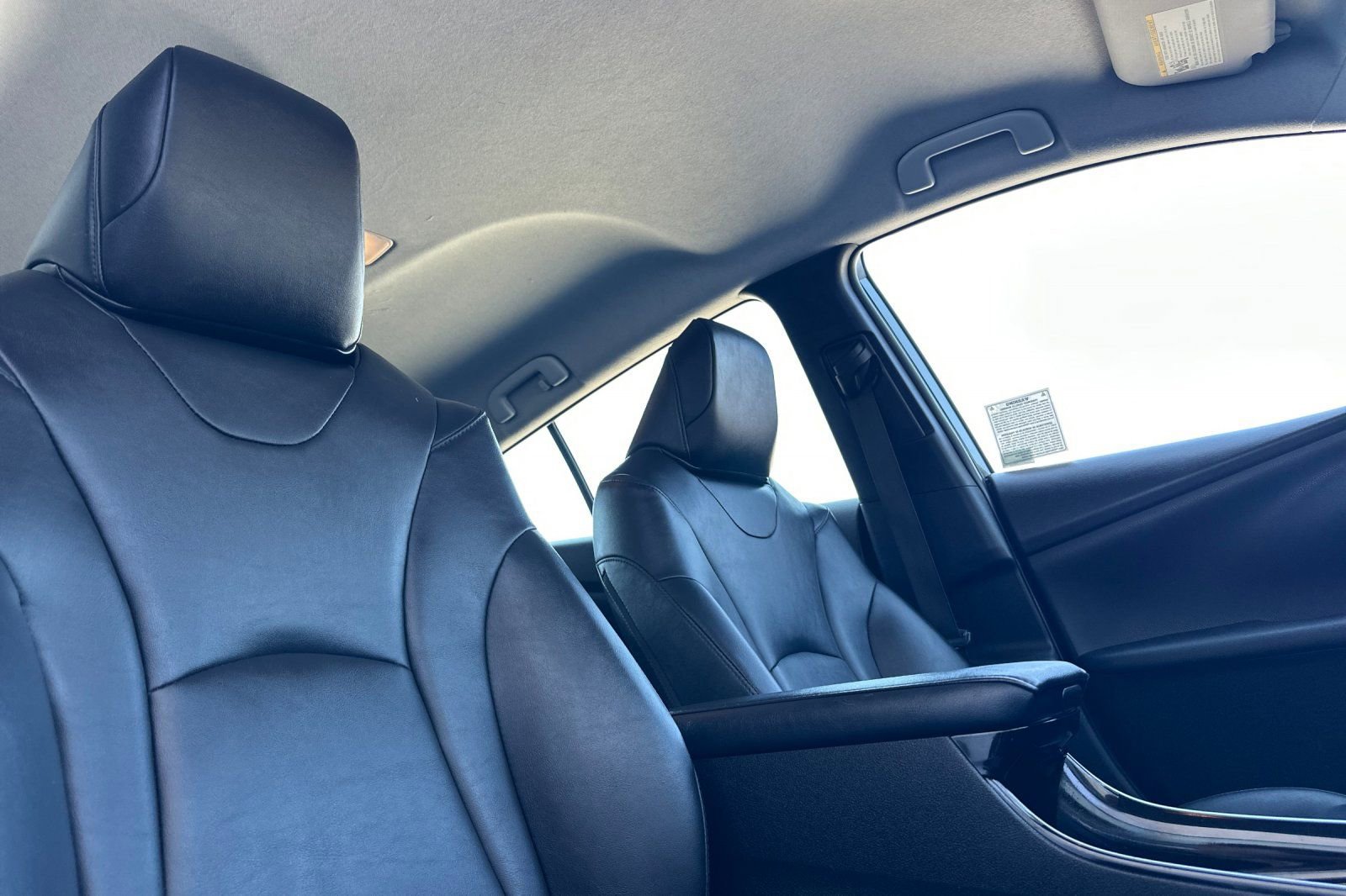 Certified 2017 Toyota Prius Prime Advanced image 17