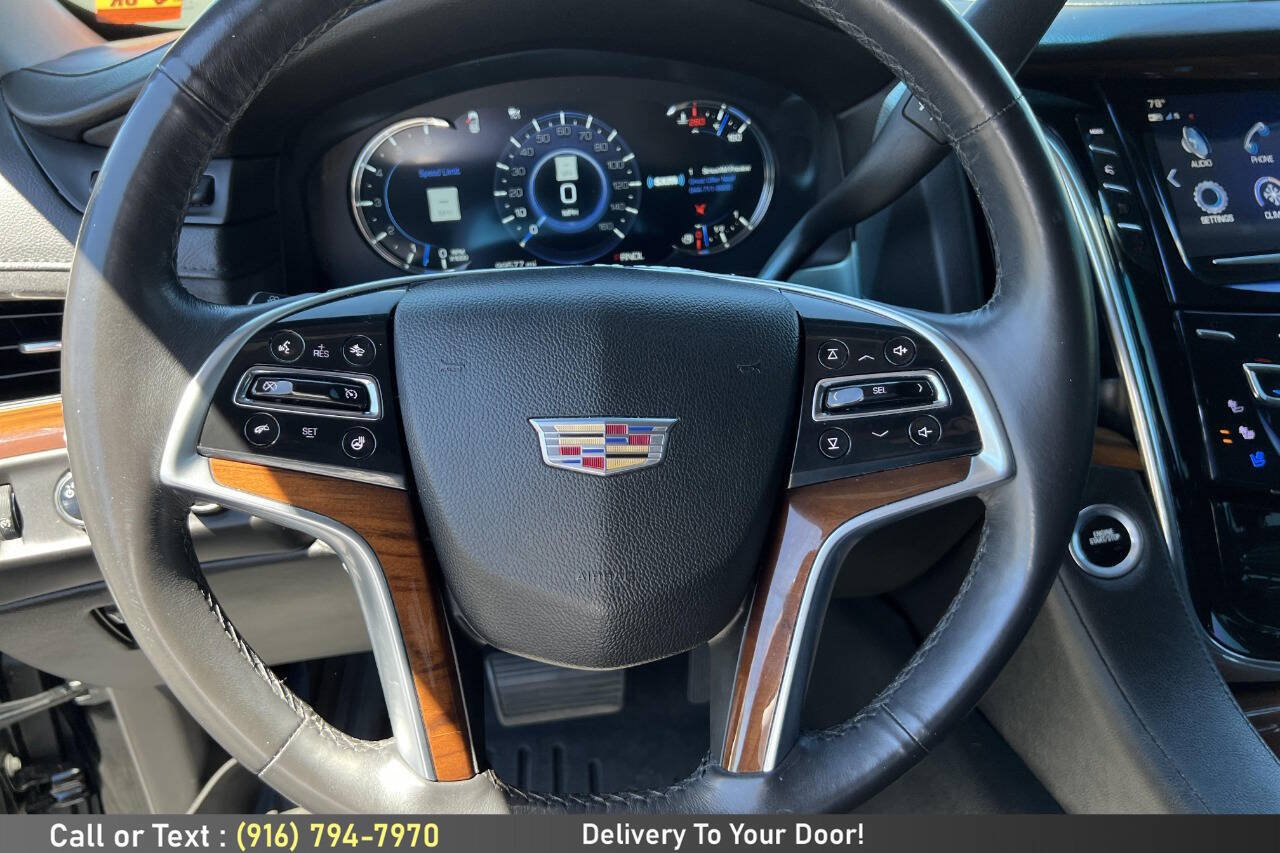 Used 2017 Cadillac Escalade ESV Premium Luxury AWD/4WD image 26