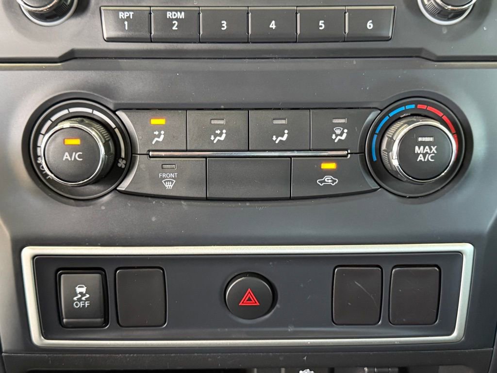 Used 2017 Nissan Titan S image 26