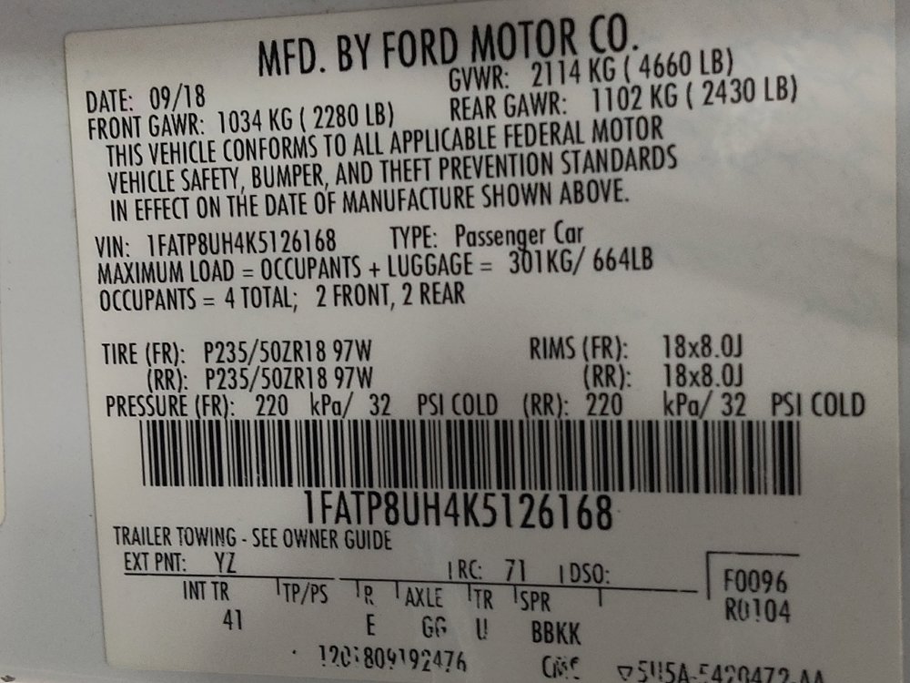 Used 2019 Ford Mustang Premium RWD image 33