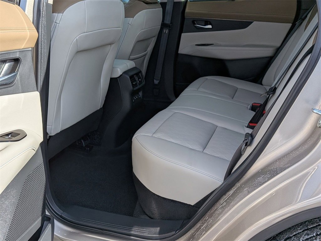 Used 2025 Nissan Murano Platinum image 20